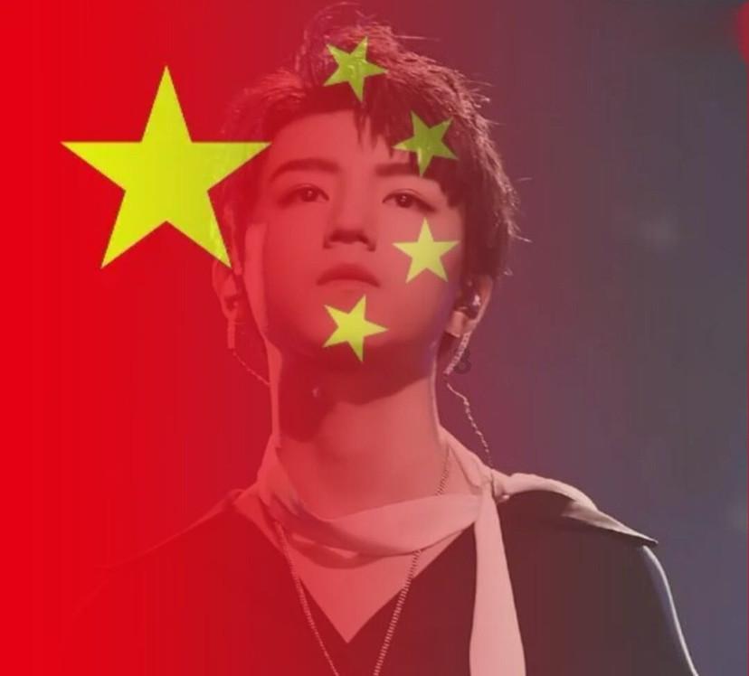 逃离空旷大街